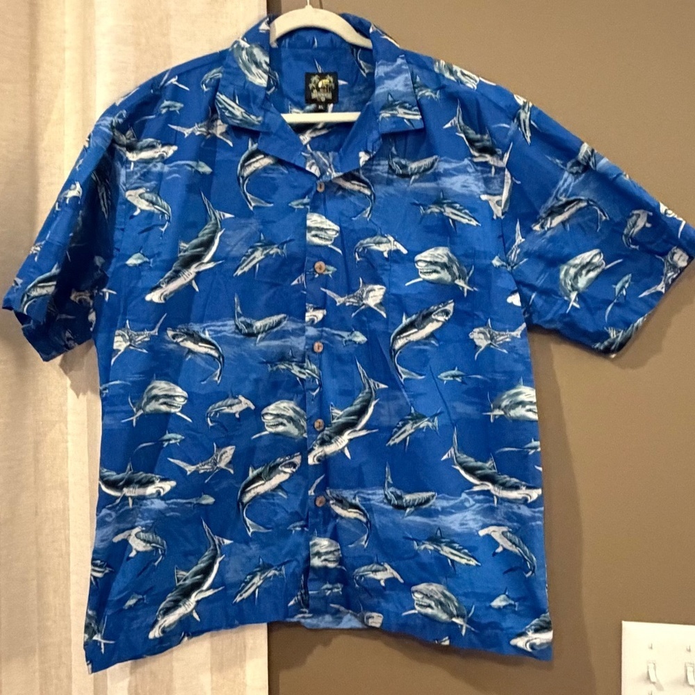 Benny's Hawaiian Shark Short Sleeve Blue Cotton Shirt, Size XL